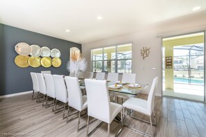 Villa, varias camas | Servicio a la habitación