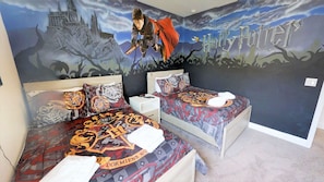 House, Multiple Beds