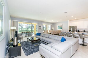 别墅, 多张床 | 起居区