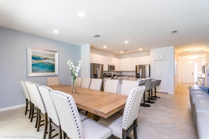 Villa, Multiple Beds | In-room dining - Solterra - 6108 Broad Oak Drive (Davenport)