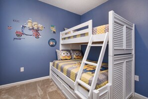 Villa, Multiple Beds | Children’s theme room