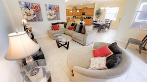 Casa, 6 habitaciones | Área de sala de estar