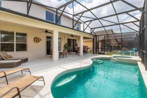 Ferienhaus, 6 Schlafzimmer | Außenpool