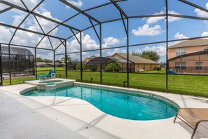 Ferienhaus, 6 Schlafzimmer | Innenpool