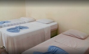 Economy Single Room, 1 Twin Bed, Non Smoking | Free WiFi, bed sheets - Hotel Bela Vista Piracicaba (Piracicaba)