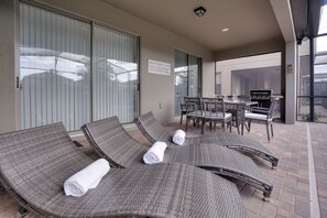 Condo, 5 habitaciones, alberca privada | Terraza o patio