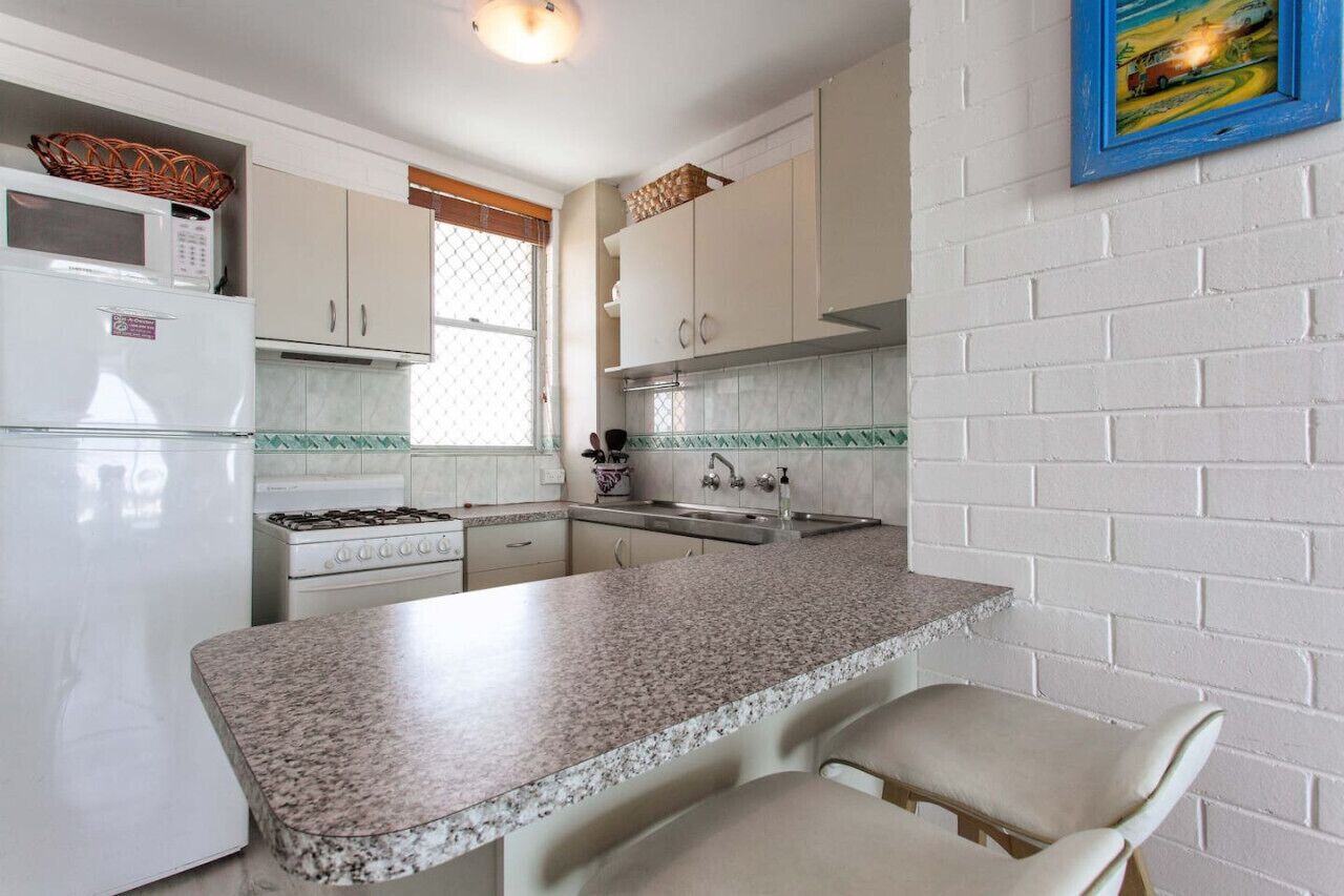 Fridge, microwave, oven, toaster