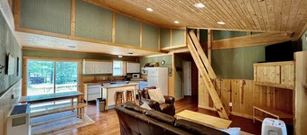 美しいキャビンは、ウルフ湖、クラブ37＆トレーラーに近く