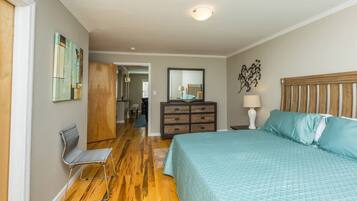 1 chambre, fer et planche Ă repasser, Wi-Fi, draps fournis