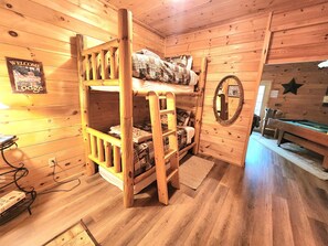 3 soverom, wi-fi og sengetøy