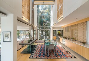 Dining - Exquisite Luxury Family Bantry Bay home (Bantry Bay)