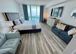 1 bedroom, in-room safe, desk, iron/ironing board