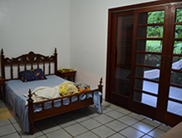 4 chambres, accès à Internet