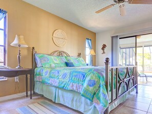 3 bedrooms, desk, iron/ironing board, free WiFi