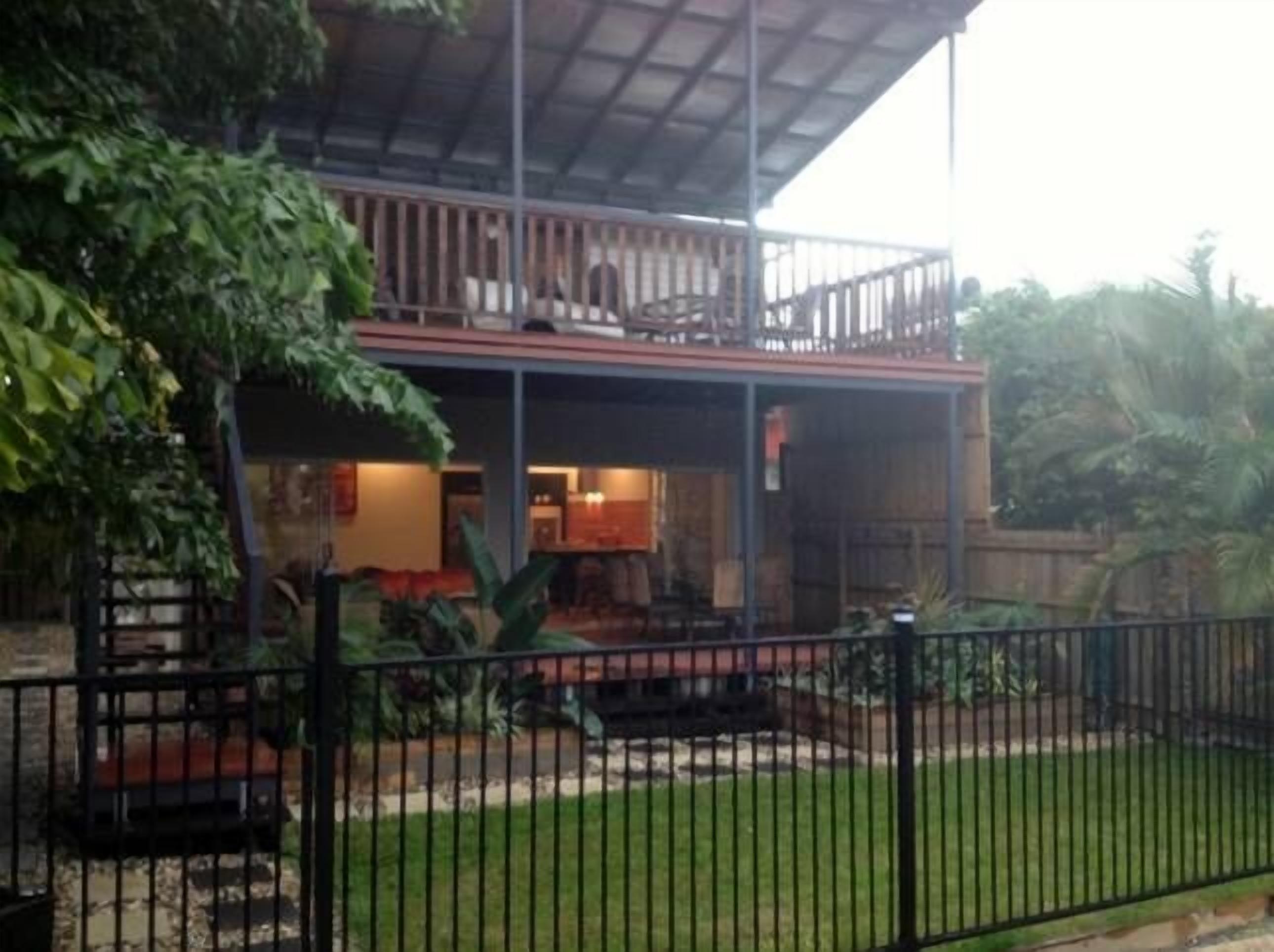 TropicVues with POOL — image 4