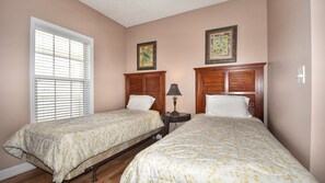 2 間睡房、熨斗/熨衫板、Wi-Fi、床單