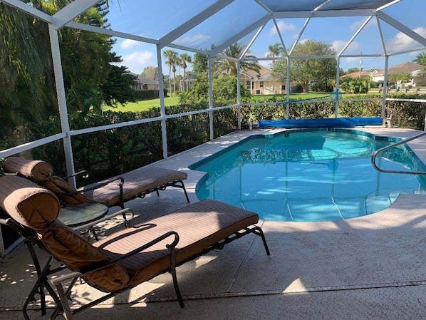 Outdoor pool, a heated pool