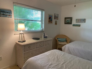 3 bedrooms, iron/ironing board, travel cot, free WiFi