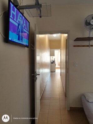 2 bedrooms, free WiFi, wheelchair access