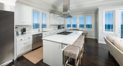 Stunning Bold Oceanfront Home, Spectacular Views ,Just Minutes to Short Sands