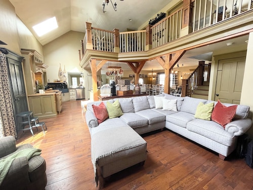 Relaxing, Holiday Retreat, Pool, fireplace