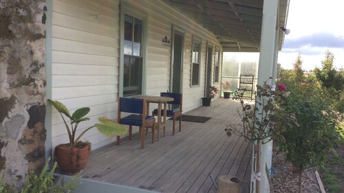 Springfield Cottage - quiet getaway