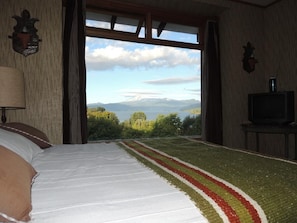 6 Schlafzimmer, Bügeleisen/Bügelbrett, Bettwäsche, Rollstuhlgeeignet