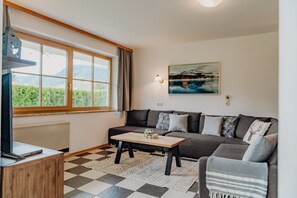 Smart TV, video games, DVD player, books