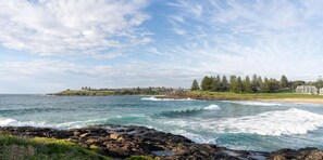 Beach - Miami Kiama - positioned in the centre of the Kiama township (Kiama)