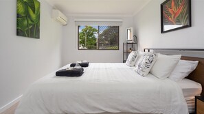 2 bedrooms, WiFi, bed sheets
