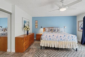 2 slaapkamers, een strijkplank/strijkijzer, gratis wifi, beddengoed