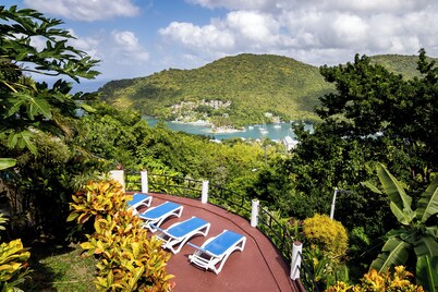 Best views full ocean, fully equipped Villa with pool, gym & small gift reserved