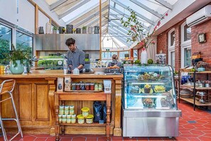 Dining - Three Beaches - chic eco home a moment from the beach in pristine Tasmania (Eggs and Bacon Bay)