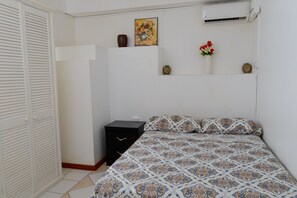 2 habitaciones, tabla de planchar con plancha y wifi gratis 