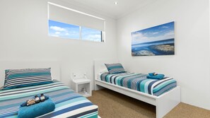 3 bedrooms, iron/ironing board, travel cot, free WiFi - Sundeck at Huskisson by Experience Jervis Bay (Huskisson)
