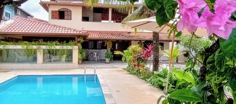 House with swimming pool in the Atlantic