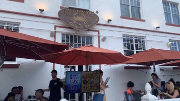 Restauration extérieure