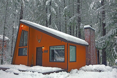 Cozy Mountain Retreat - Mt. Rainier & Crystal Mt.