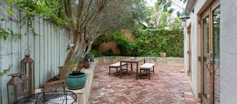 Solomon Street Cottage