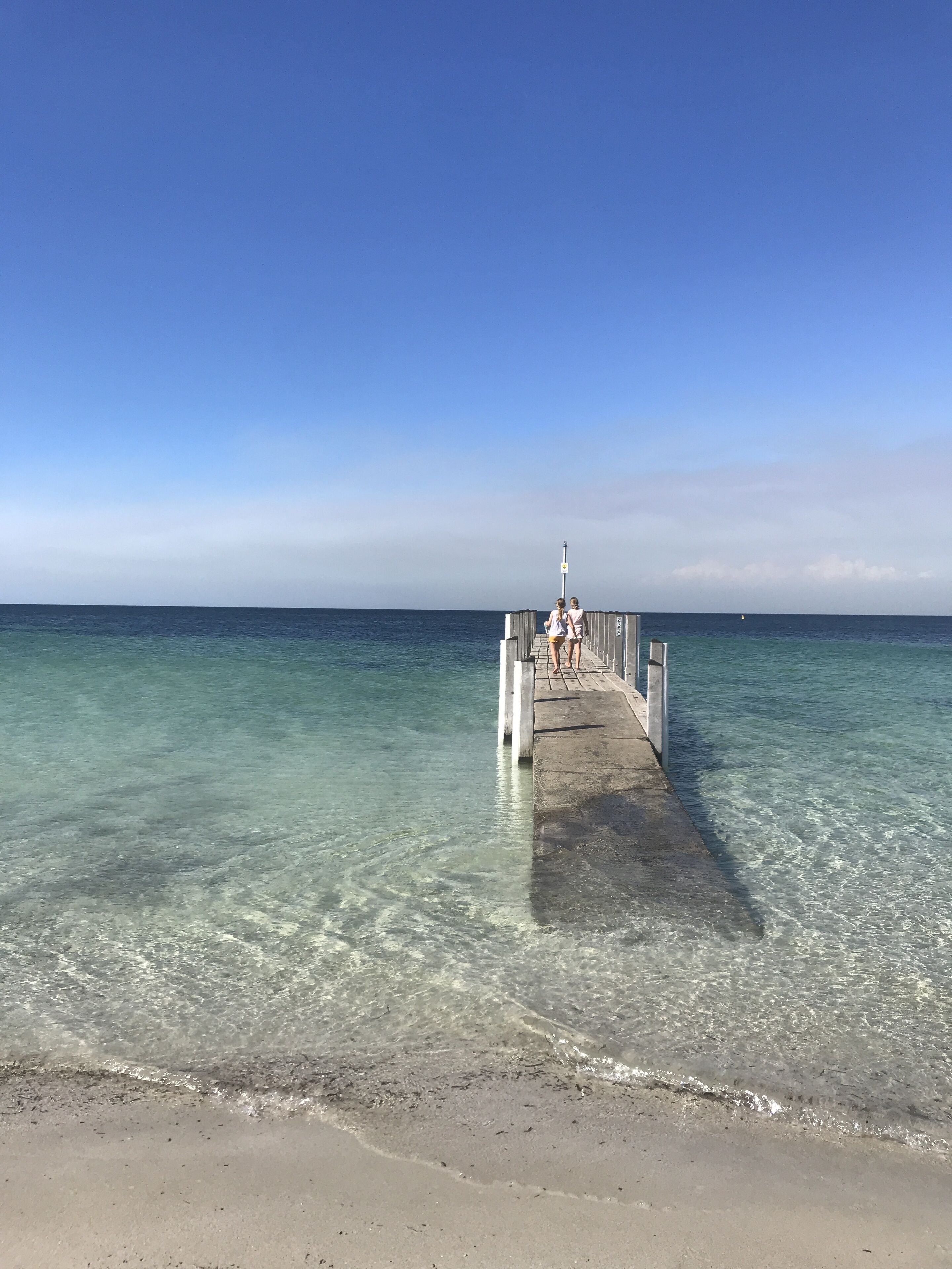 Quindalup Boat Ramp is nearby.