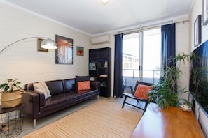 TV - Stay OK Central Fremantle (Fremantle)