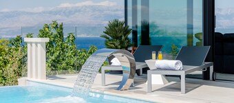 So & Lu Villas Complex