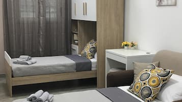 3 Schlafzimmer, Bügeleisen/Bügelbrett, WLAN, Bettwäsche