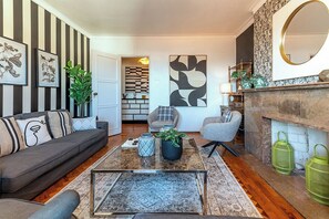 Imagen sin descripción, 4 de 47, botón