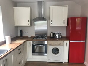 Fridge, microwave, oven, stovetop - Killead House Apartment - near Belfast International Airport. (Aldergrove)