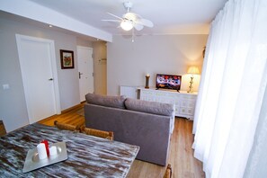 TV