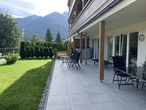 Modern luxury 2 bedroom ground floor apartment with outside terrace and garden