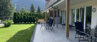 Modern luxury 2 bedroom ground floor apartment with outside terrace and garden