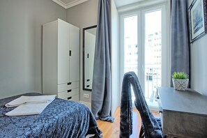5 chambres, bureau, fer et planche à repasser, Wi-Fi