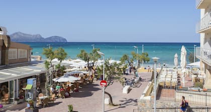 Voiko Picafort asunto ensimmäisellä rivillä. 6 hlöä WiFi. / C Terassi merelle päin. 75m2